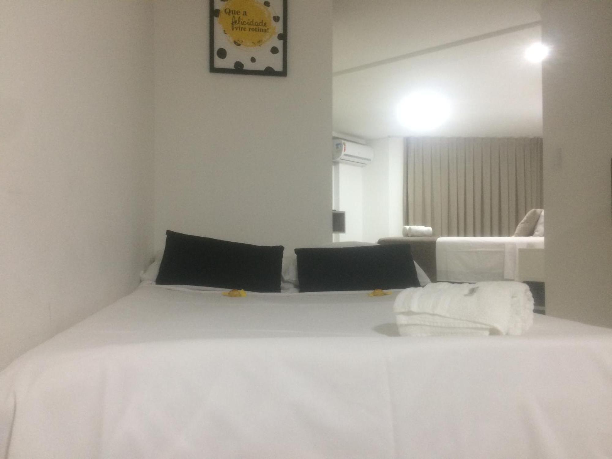 Gold Flat Cabo Branco Apartment โจเอาเปสโซอา ภายนอก รูปภาพ