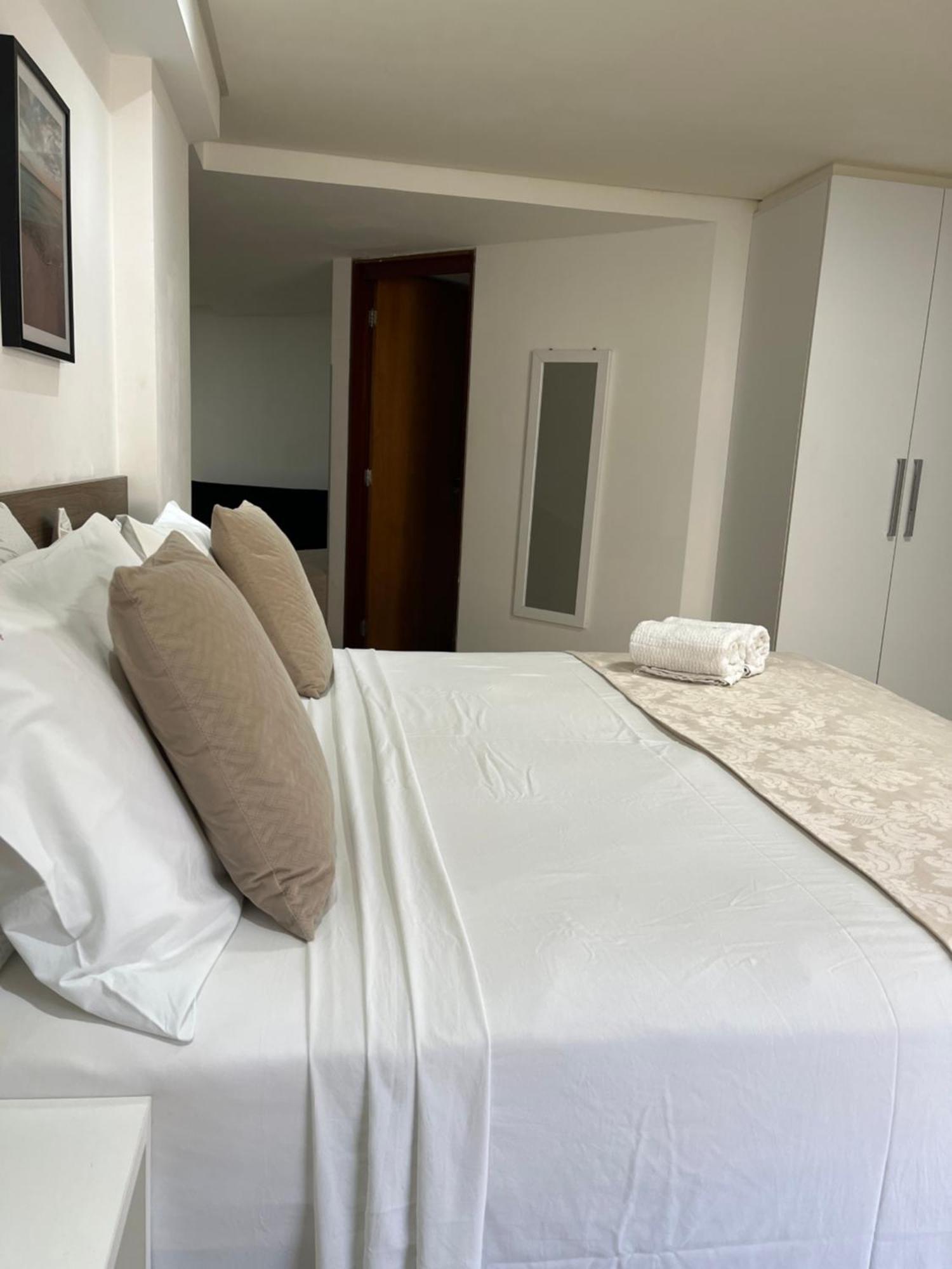 Gold Flat Cabo Branco Apartment โจเอาเปสโซอา ภายนอก รูปภาพ