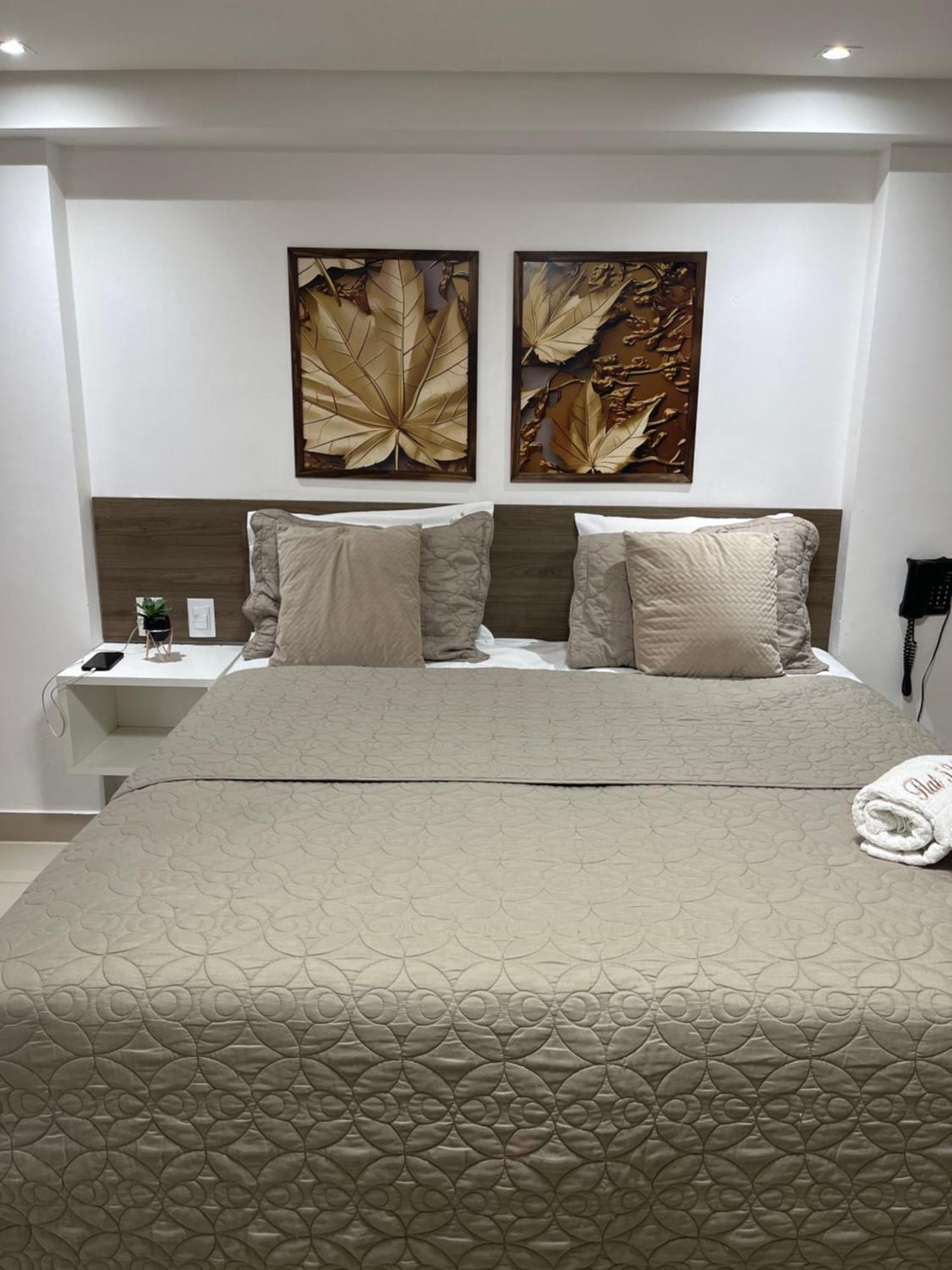 Gold Flat Cabo Branco Apartment โจเอาเปสโซอา ภายนอก รูปภาพ