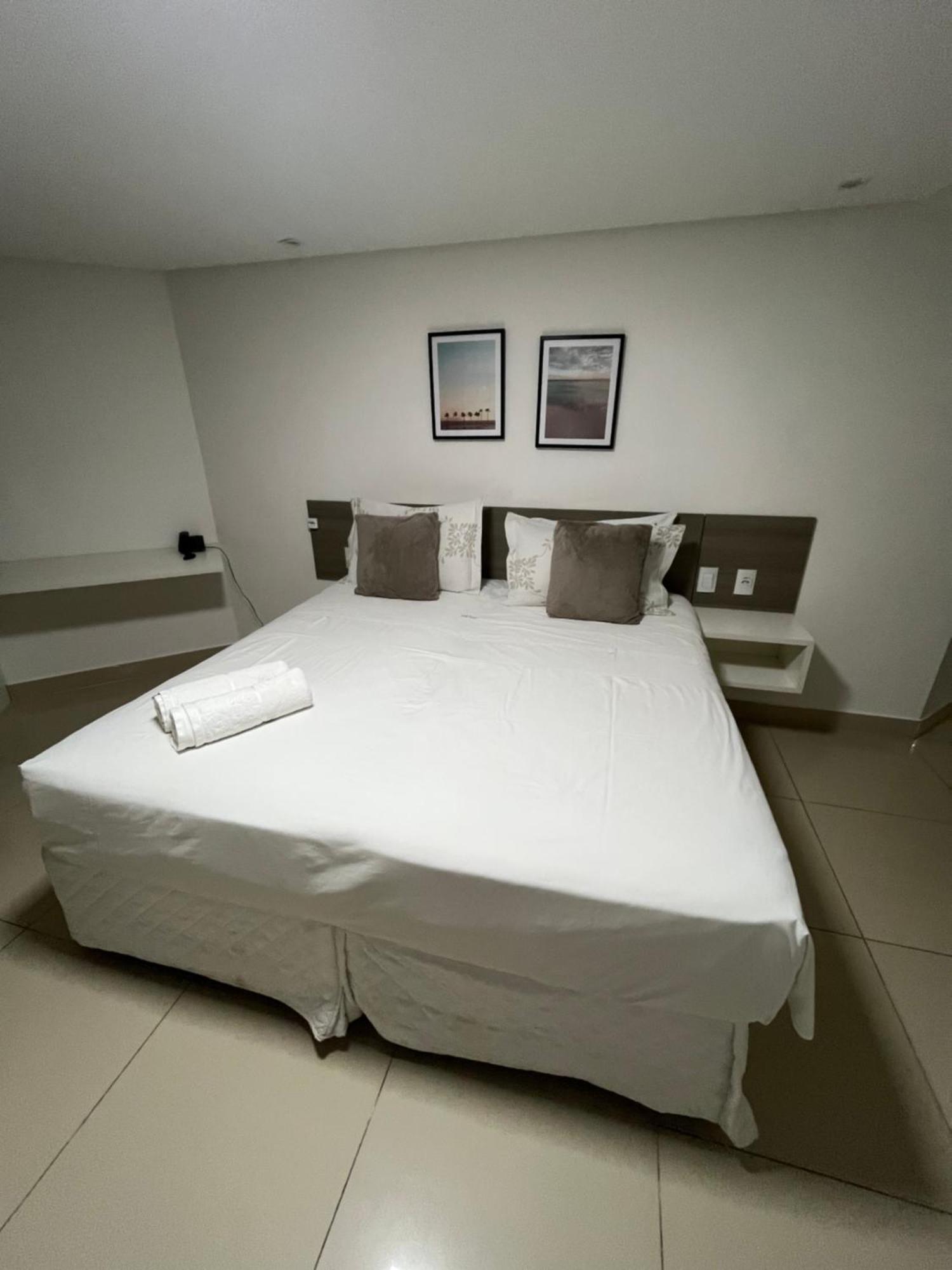 Gold Flat Cabo Branco Apartment โจเอาเปสโซอา ภายนอก รูปภาพ